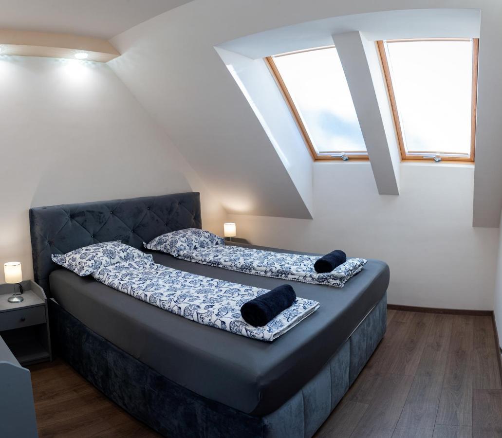 Dream 1 With Free Parking * Győr